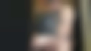 Cul de blond pour mec canon à bite épaisse