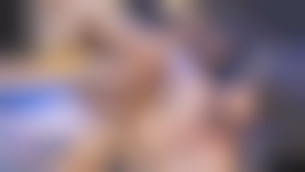 Trois mecs poilus, barbus et bien foutus