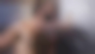 Trois mecs se déchargent