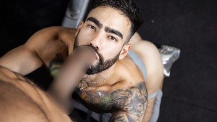 Always ready to please a hunk