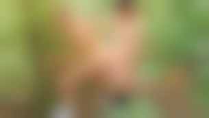 Envie de queue dans la forêt