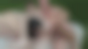 Un couple hétéro s'acoquine avec le jardinier