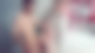 Jeune voyou pour daddy blond