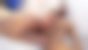 Trou à jus pour grosse queue