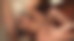 Jeux bisexuels dans la cuisine